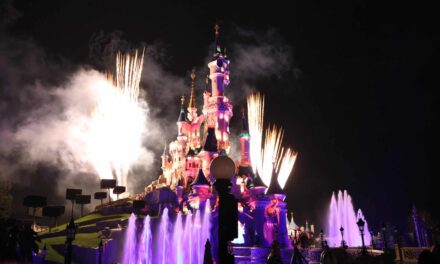 Todo sobre los fuegos artificiales en Disneyland Paris